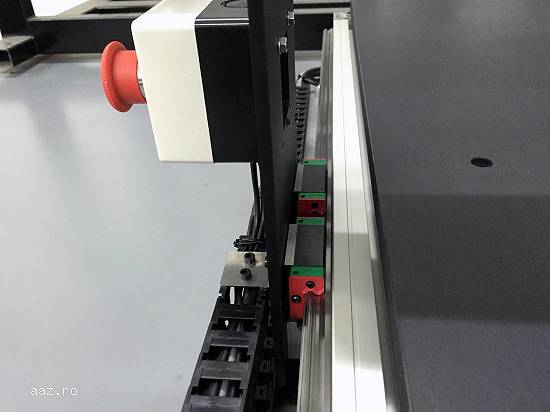 CNC Router Desktop - Masina cu comanda numerica - 3 axe