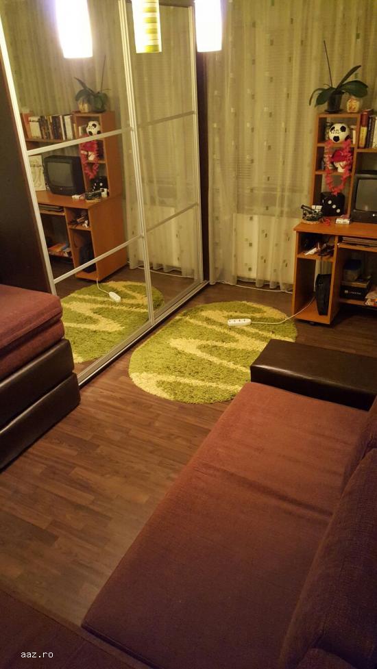 Inchiriez apartament cu 3 camere in zona Berceni