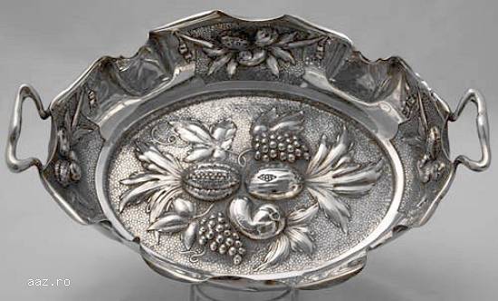 fructiera /jardiniera superba argint anul 1875 - 85)