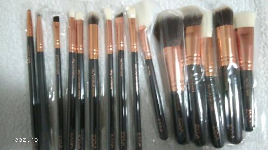 Set 15 pensule machiaj originale zoeva par natural