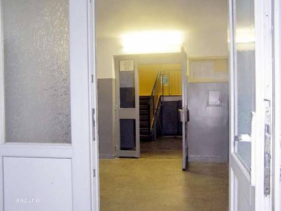 Vand 2 camere 1/4 Eroii Revolutiei