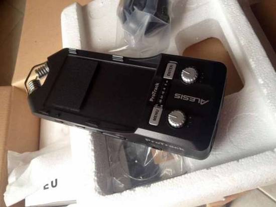 Transforma-ti iPhone-ul / iPod-ul in scula profesionala de inregistrat