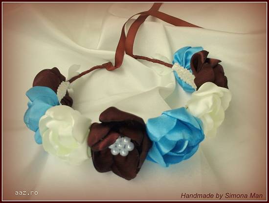 REDUCERE Coronita cu flori artificiale Chic Haircrown