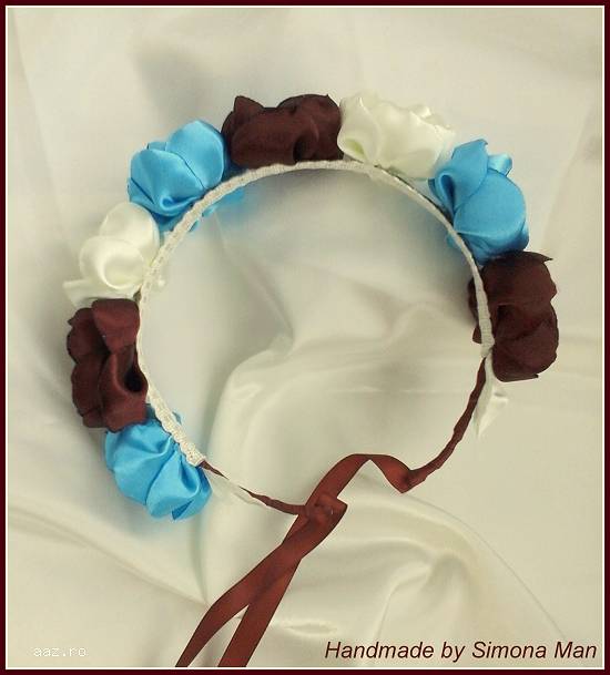 REDUCERE Coronita cu flori artificiale Chic Haircrown