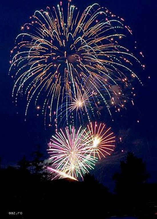 JOCURI DE ARTIFICII PENTRU EVENIMENTELE DUMNEAVOASTRA