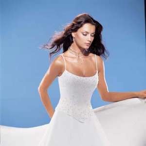 Inchirieri rochii mireasa Eddy K,  White Lady