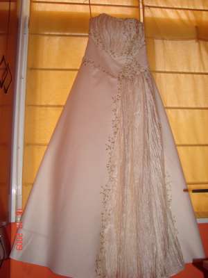 Inchiriere rochie mireasa Brumihar-Claudia
