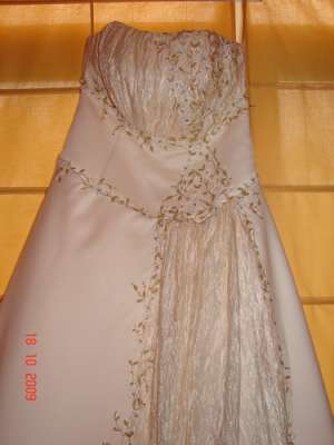 Inchiriere rochie mireasa Brumihar-Claudia