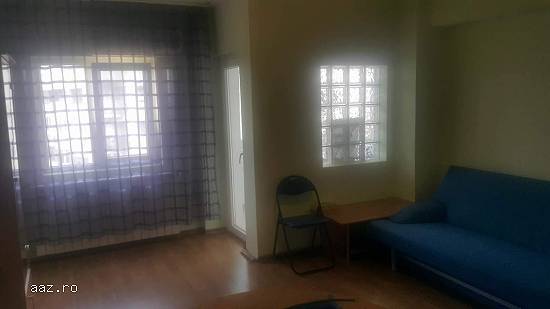 Apartament 3 camere pt închiriat și Apartament cu 2 camere  spațiu comercial