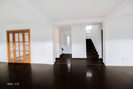 Vila,   constructie noua,   conditii personalizate,   Brasov