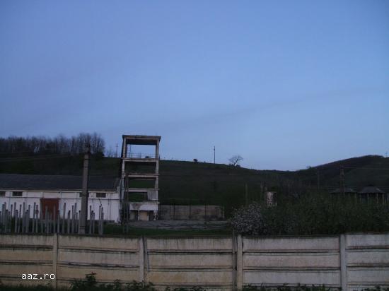 VIND LOCATIE HALE INDUSTRIALE Motoseni BC 2500M2