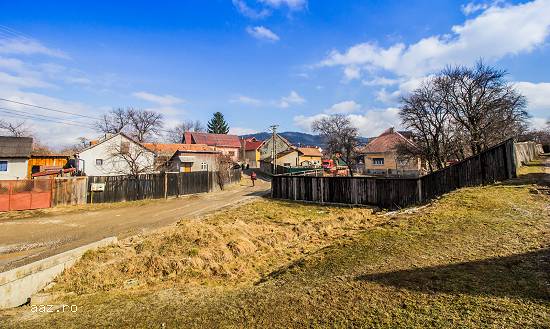 Proprietate ideala pentru doua familii,   Brasov,   Sacele