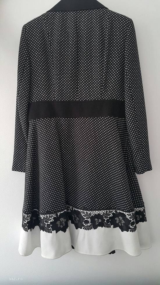 Pardesiu elegant,   croit impecabil Karotte