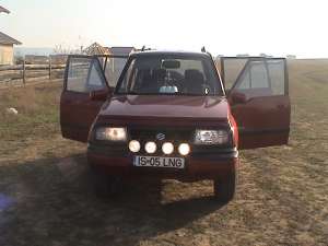 Variante Suzuki Vitara pe pamanat