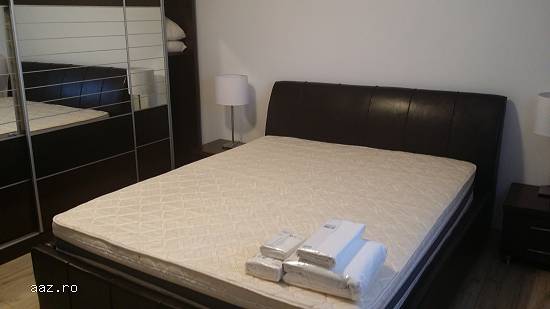 Apartament 3 camere Piata Romana,   96 mp.
