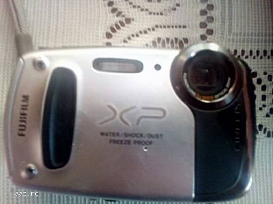Vand camera digitala Fujifilm FinePix XP50 14MP
