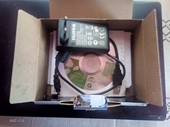 Vand camera digitala Fujifilm FinePix XP50 14MP