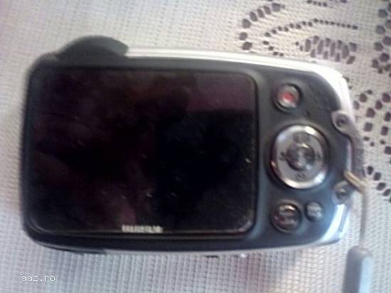 Vand camera digitala Fujifilm FinePix XP50 14MP