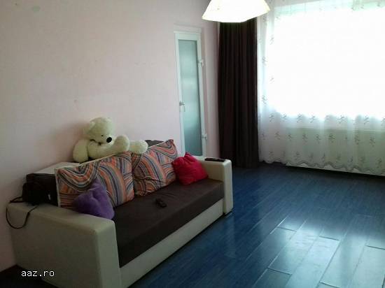 Vand apartament 3 camere confort 1 decomandat.