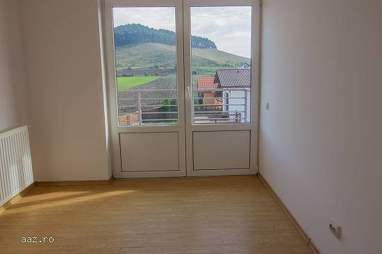 Apartament,   constructie noua,   Vezi Film Prezentare!