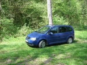 auto w touran 2005