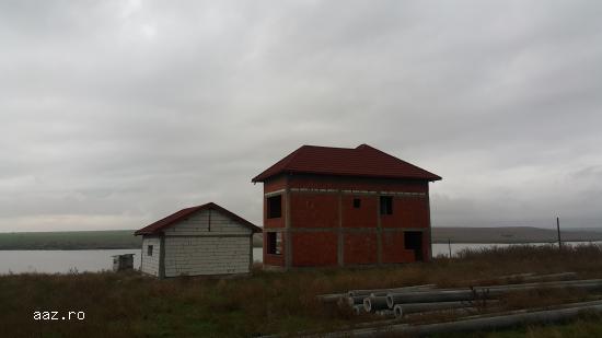 Vila-Corbu Lac P+1+M//RATE//