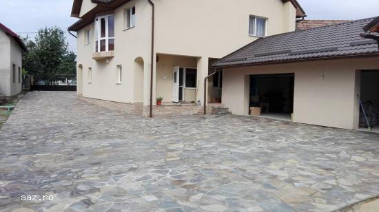 PIATRA  NATURALA,     NEAGRA PENTRU PAVAJ