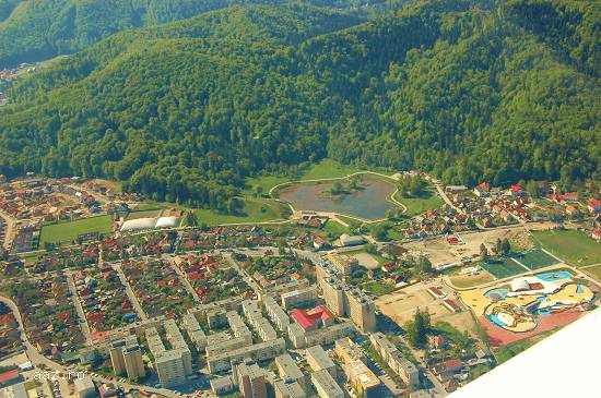 Teren intravilan,   1.400 mp,   potential investitie