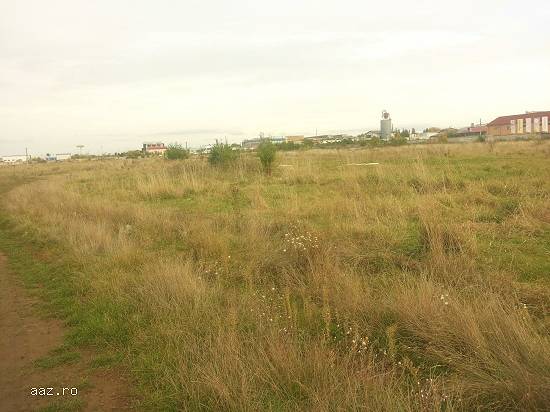 Teren intravilan,   1.400 mp,   potential investitie