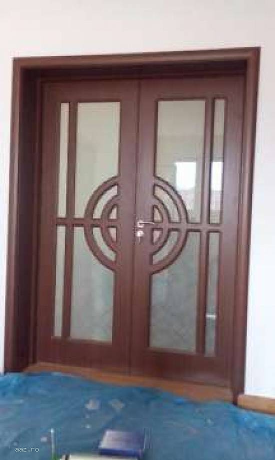 Montez usi interior corect si convenabil