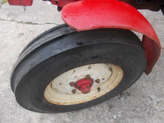 Tractor marca INTERNATIONAL 453 S