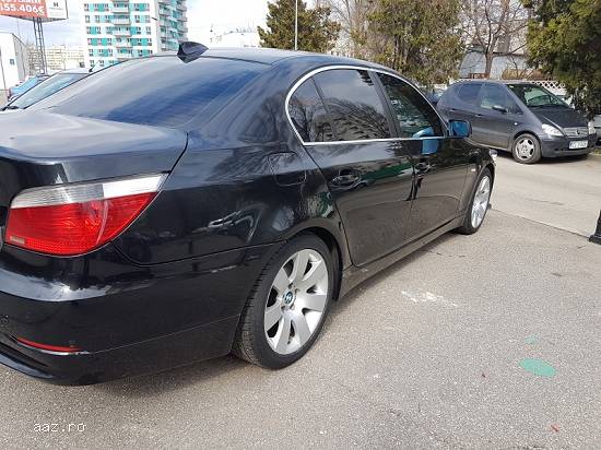 BMW 525