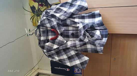Bluza eleganta in carouri
