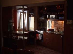 SCHIMB apt 4 camere pentru 2 apt 2 camere