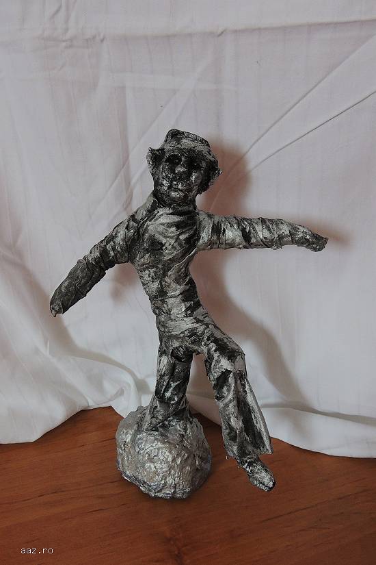 Statuete diverse - mici dimensiuni