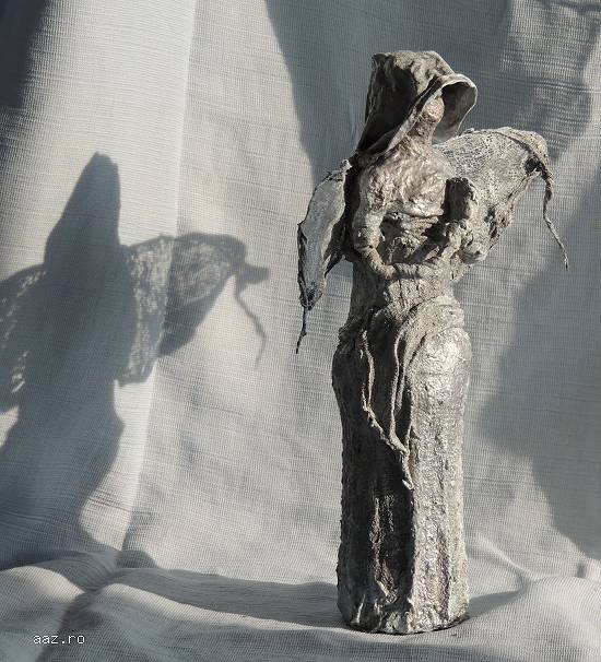 Statuete modele diverse