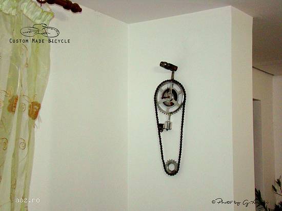 Ceas de perete steampunk- Realizat din piese de bicicleta