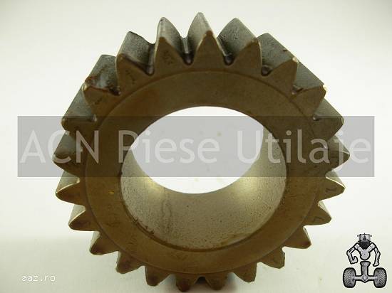Pinion planetar pentru tractor New Holland T475LP