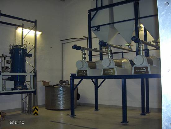 Sistem complex pentru filtrare a uleiului vegetal.