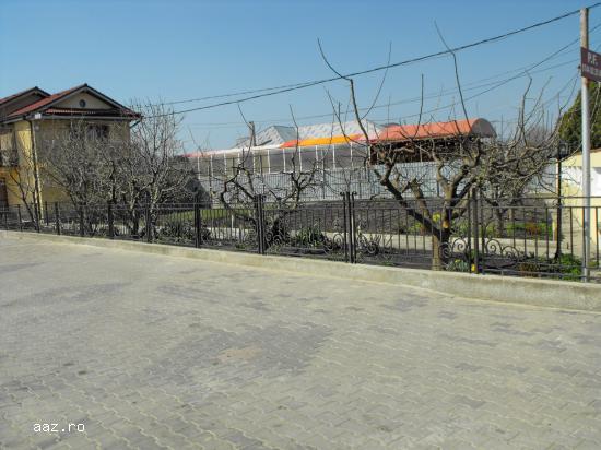 Imobil Unirea - Odobesti,                   la sosea