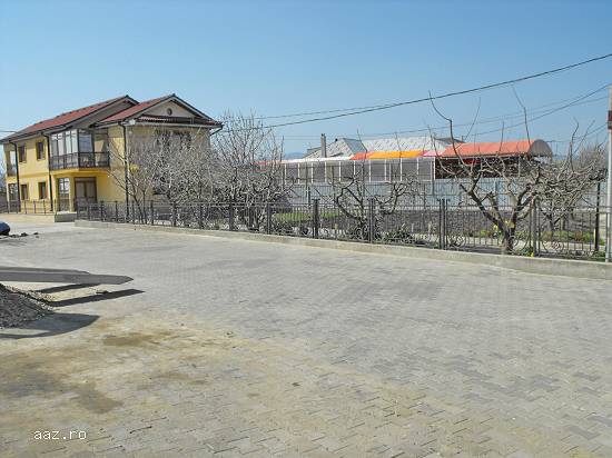 Imobil Unirea - Odobesti,                   la sosea
