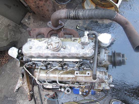 Motor Kubota V2203