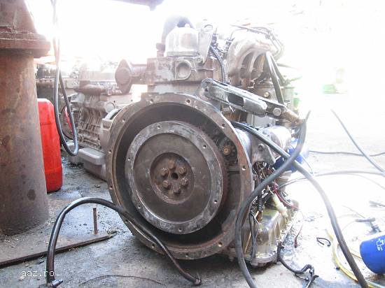 Motor Kubota V2203