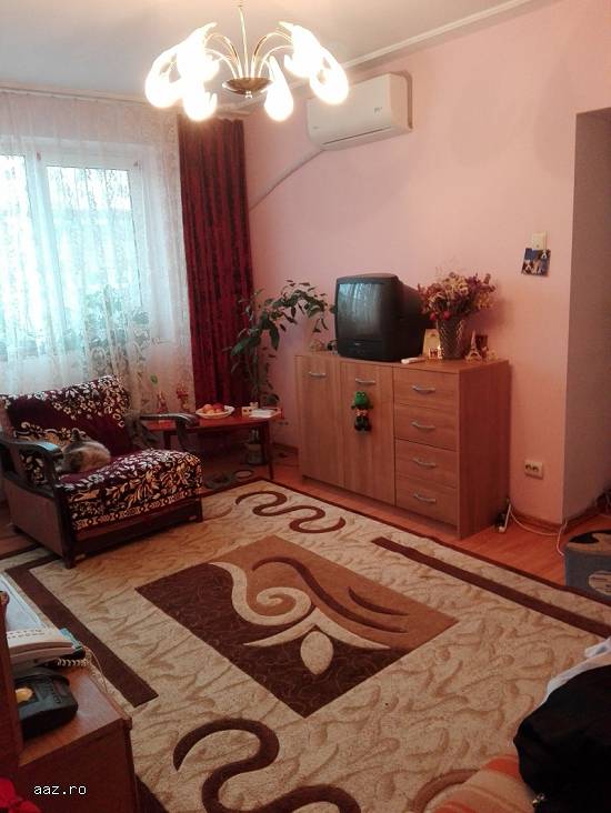 Apartament 3 camere crangasi
