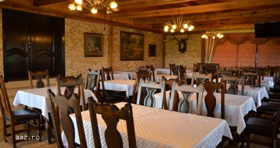 Mese pentru restaurant ,  tip Putna