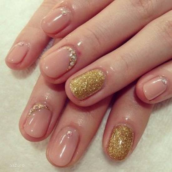Unghii. Cu gel
