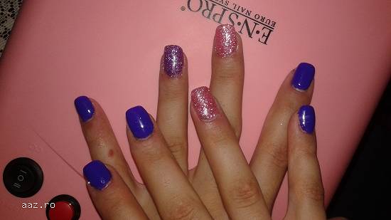 Unghii cu gel