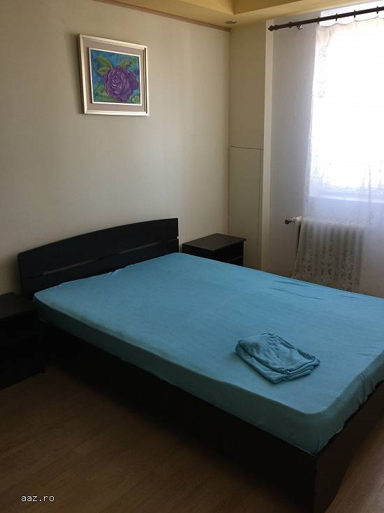 Apartament 4 camere (Metrou Aparatorii Patriei)