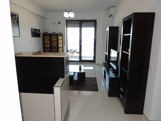 Cazare la apartament 2 camere lux Mamaia 1 Mai 2017