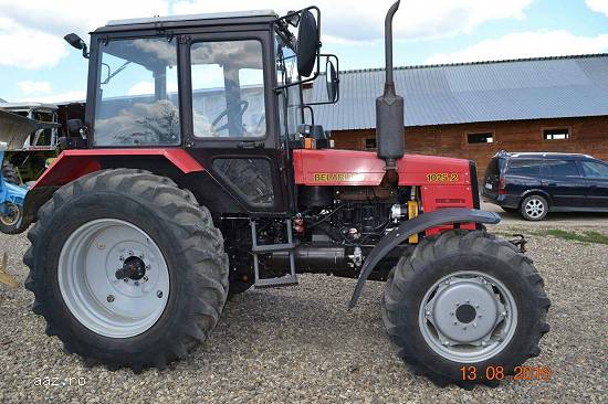 Tractor Belarus 1025.2